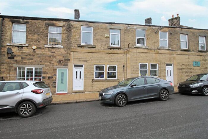 1 Bedroom Apartment To Rent In Station Road, Hadfield, Glossop, SK13
