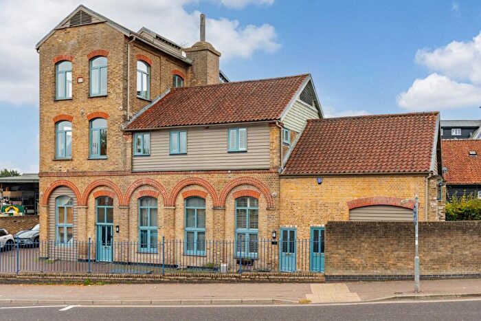 2 Bedroom Terraced House For Sale In Watton Road, Ware, Hertfordshire, SG12