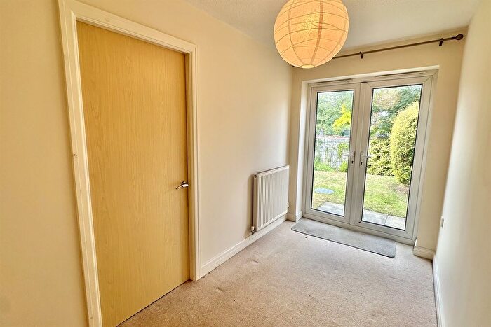2 Bedroom End Terrace House For Sale In Starling Close, Sharston, Manchester, M22