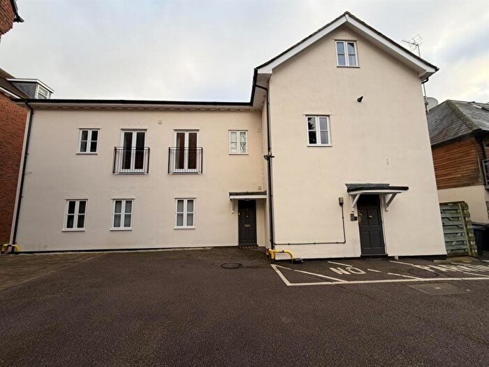 2 Bedroom Apartment To Rent In Wallace Court, Bancroft, Hitchin, SG5