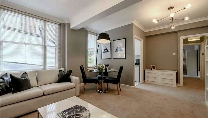 1 Bedroom Apartment To Rent In Hill Street, Mayfair, London, W1J