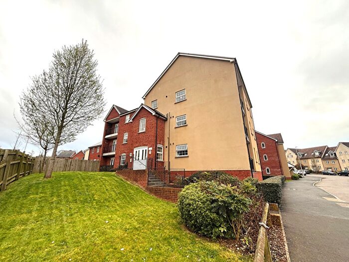 2 Bedroom Flat To Rent In Harris Place, Exeter, EX1