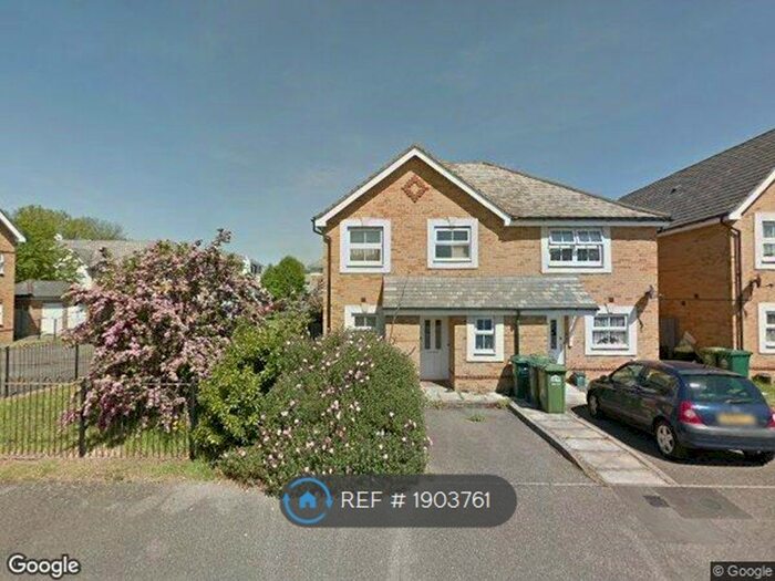 2 Bedroom Flat To Rent In International Way, Sunbury On Thames, TW16