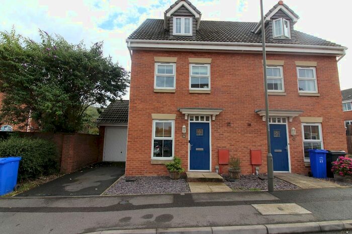 3 Bedroom Semi-Detached House To Rent In Charnos Street, Ilkeston, DE7