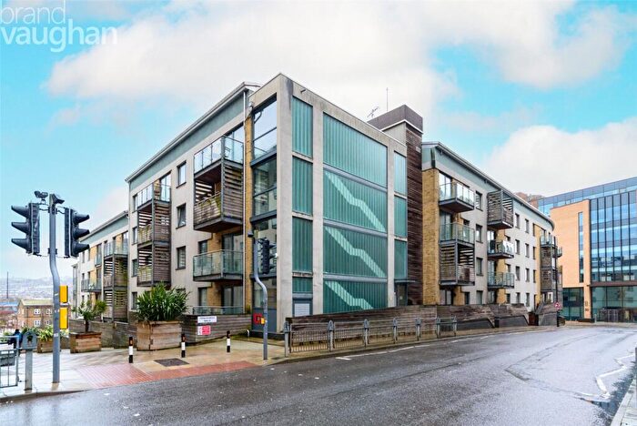 3 Bedroom Flat To Rent In Cheapside, Brighton, BN1