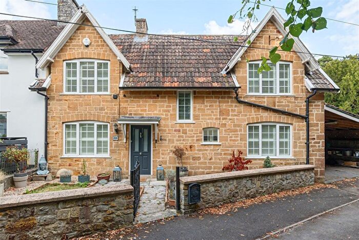 4 Bedroom End Of Terrace House For Sale In Ilton, Ilminster, TA19