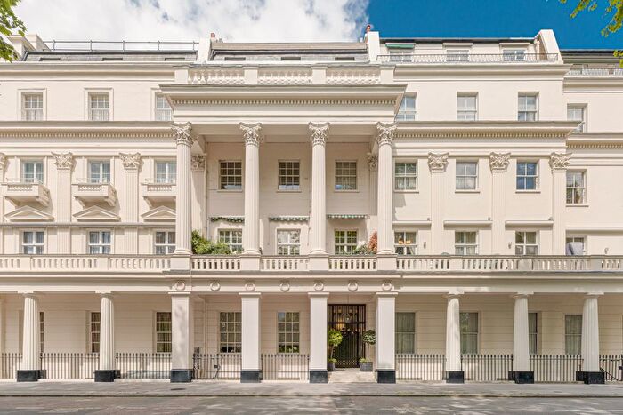 3 Bedroom Flat For Sale In Eaton Square, Belgravia, London, United Kingdom, Belgravia, SW1W