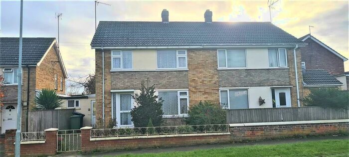 3 Bedroom House To Rent In Coldhorn Crescent, Wisbech, PE13