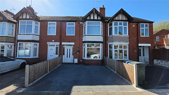 3 Bedroom Terraced House For Sale In Batsford Road, Coundon, Coventry, West Midlands, CV6