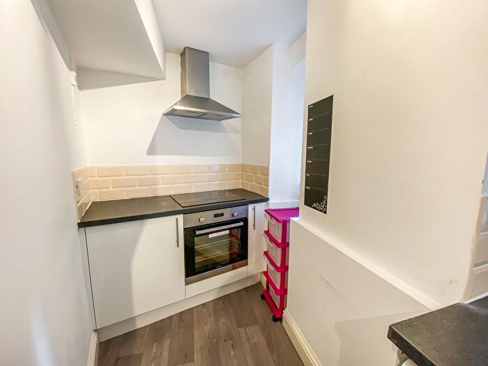 1 Bedroom Flat To Rent In Queen Alexandra Mansions, Tonbridge Street, Bloomsbury, WC1H