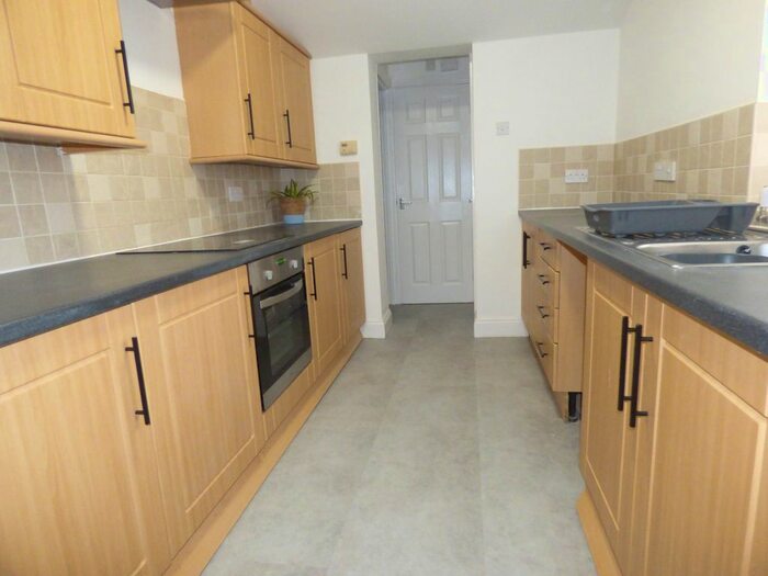 2 Bedroom Flat To Rent In East View, Wideopen, Newcastle Upon Tyne, NE13