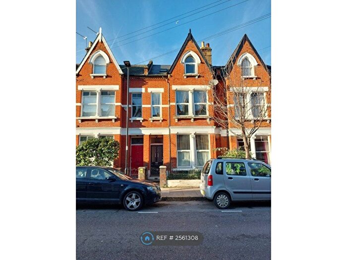 2 Bedroom Flat To Rent In Archway, Archway, London, N19