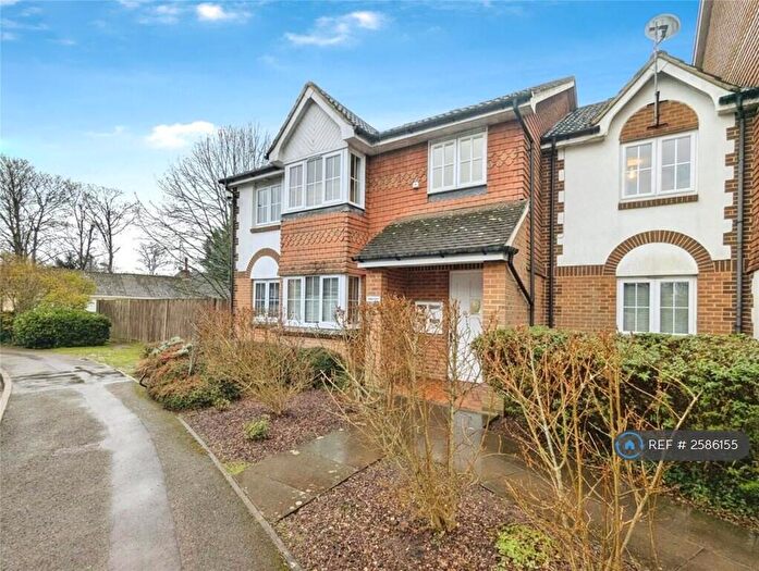 1 Bedroom Flat To Rent In Amethyst Lane, Reading, RG30