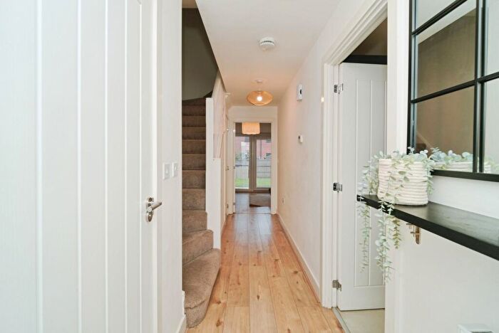 4 Bedroom Semi-Detached House For Sale In Danesdale Drive, Manchester, M4