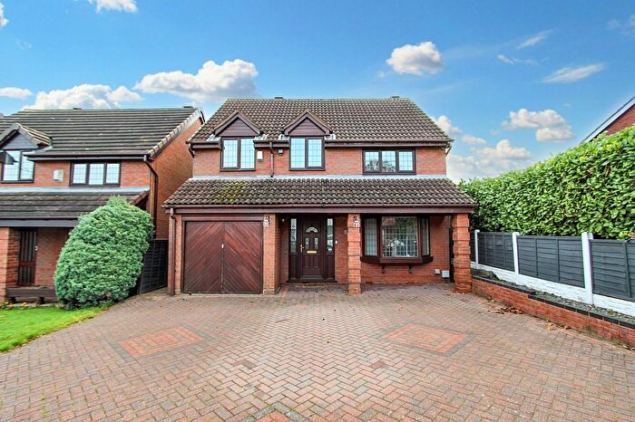 4 Bedroom Detached House For Sale In Bridle Lane, Sutton Coldfield, B74