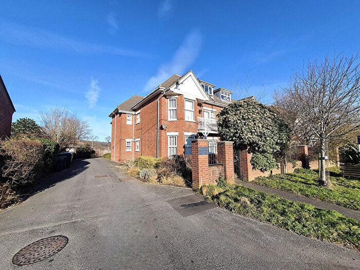1 Bedroom Flat For Sale In Poole Road, Upton, Poole, BH16