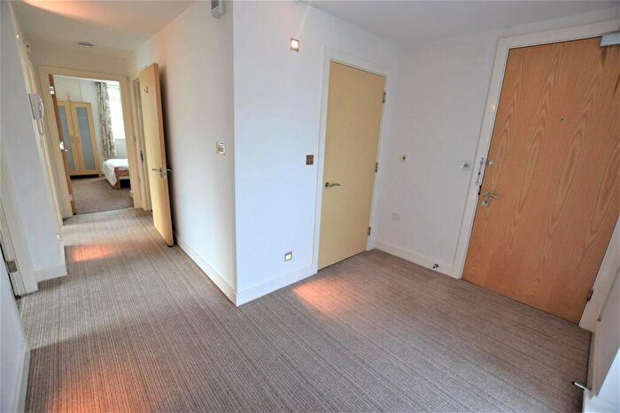 2 Bedroom Apartment To Rent In Palatine Road, Manchester, M20