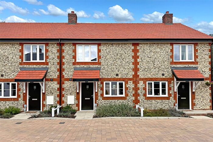 2 Bedroom Semi Detached House For Sale In Hidcote Lane, Angmering, West Sussex, BN16