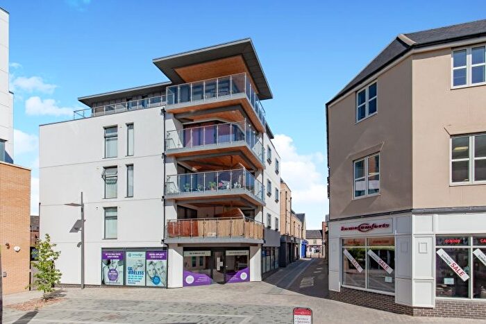 1 Bedroom Flat To Rent In Westbury Court, Bicester, OX26