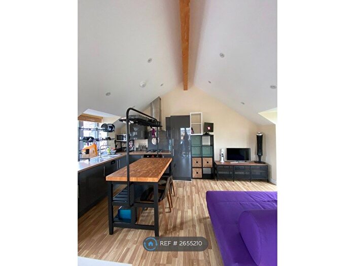 1 Bedroom Semi Detached House To Rent In Seymour Road, Staple Hill, Bristol, BS16