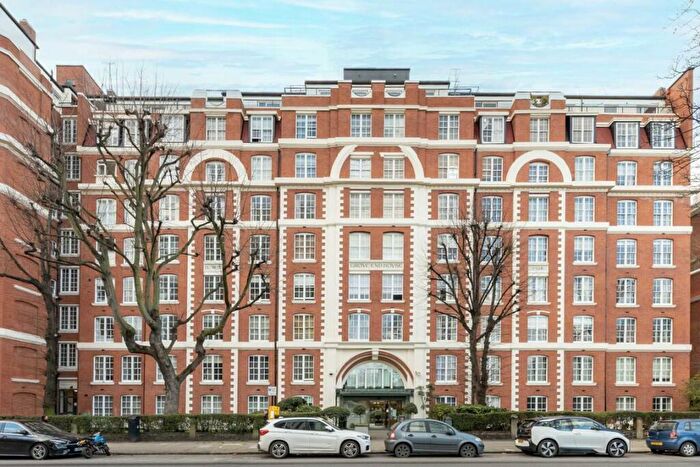 1 Bedroom Flat To Rent In Grove End Road, St. John's Wood, NW8