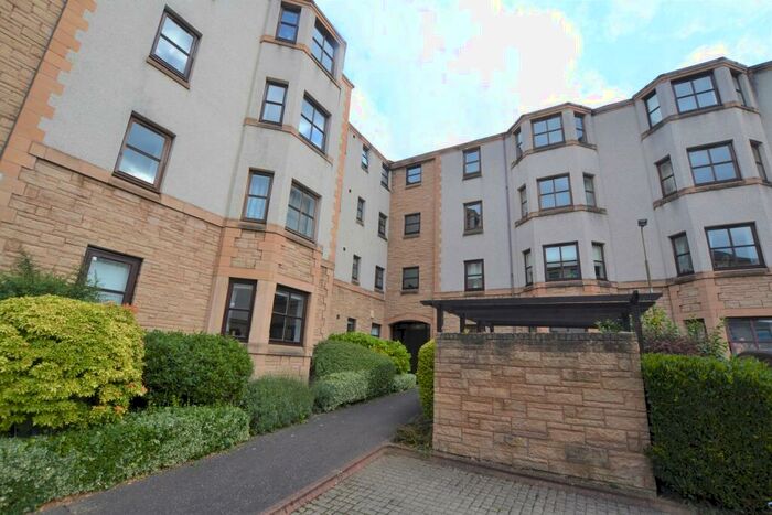 2 Bedroom Flat To Rent In St Leonard's Lane, Newington, Edinburgh, EH8