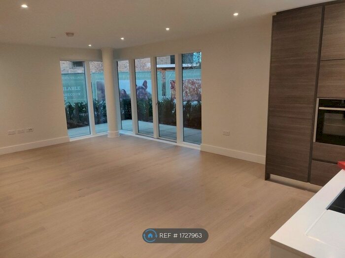 2 Bedroom Flat To Rent In Cottam House, London, SE3