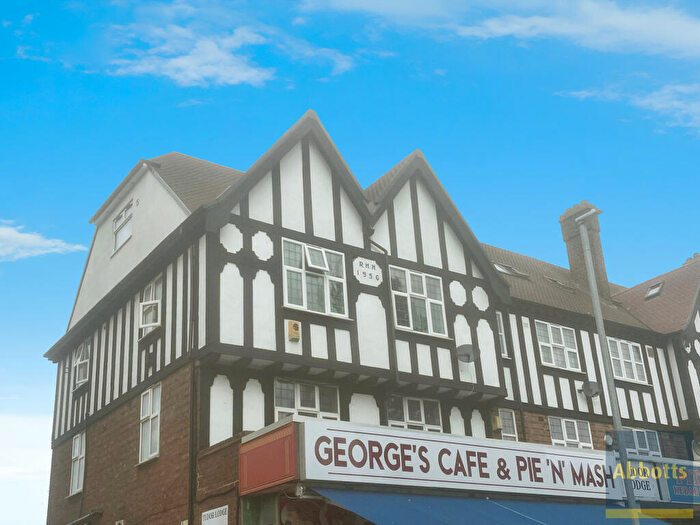 2 Bedroom Flat To Rent In Pitsea, Basildon, SS13