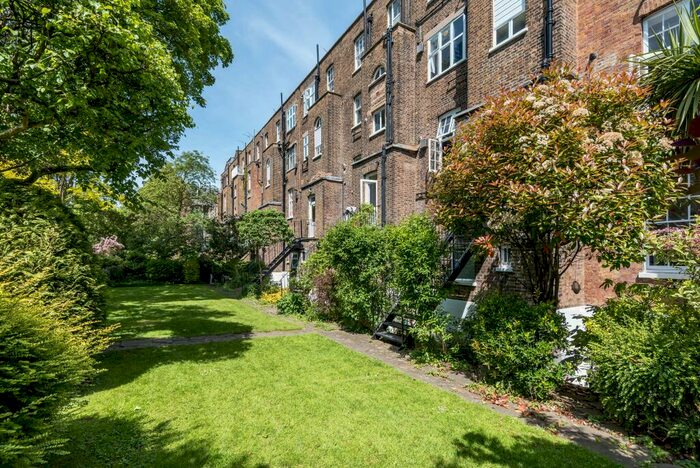 1 Bedroom Flat To Rent In Gloucester Avenue, Primrose Hill, NW1