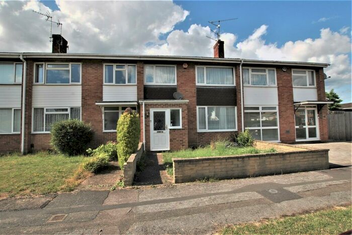 3 Bedroom Town House To Rent In Douglas Road, Caversham, Reading, RG4