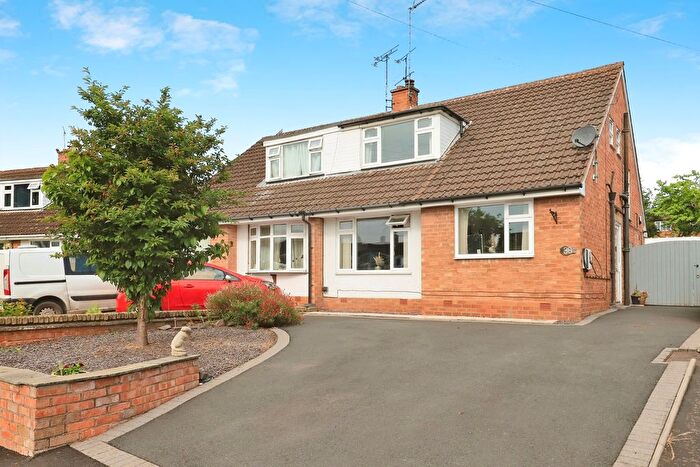 3 Bedroom Semi-Detached House For Sale In Beechcote Avenue, Kidderminster, Worcestershire, DY11