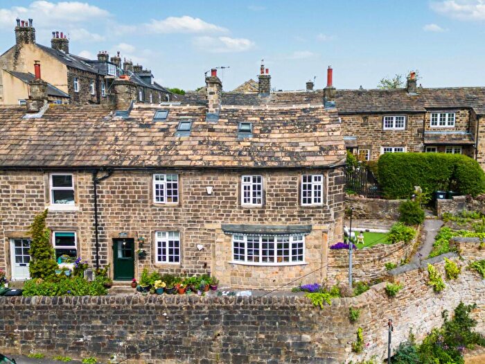 4 Bedroom Terraced House For Sale In - Main Street, Addingham, Ilkley, LS29
