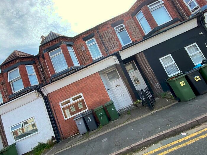 2 Bedroom Apartment To Rent In Woodchurch Lane, Prenton, Wirral, Merseyside, CH42