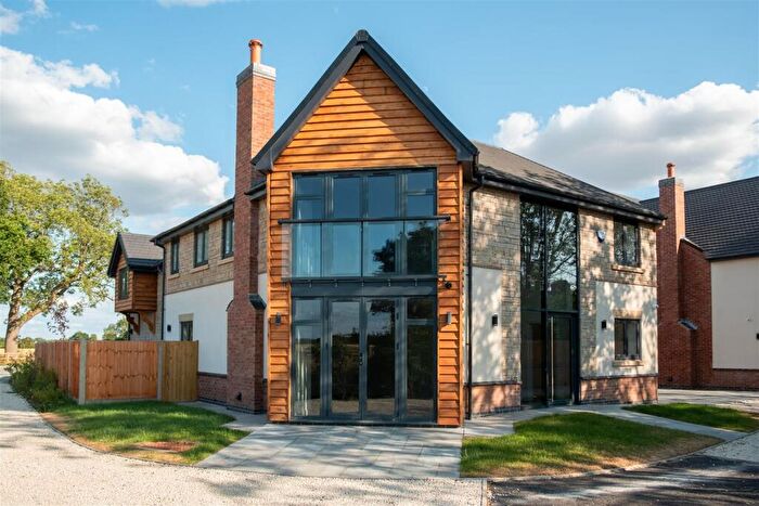 5 Bedroom Detached House For Sale In Ashby Road, Stapleton, LE9