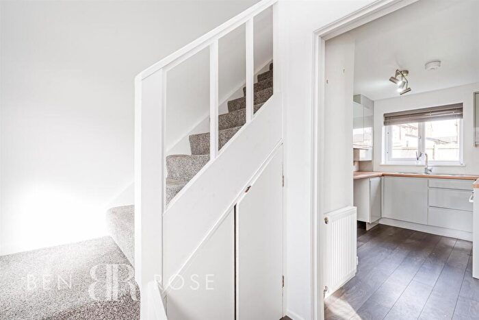2 Bedroom End Of Terrace House To Rent In Queensway, Leyland, PR25