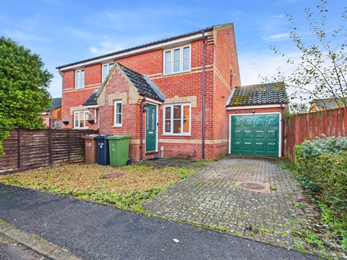 2 Bedroom Semi Detached House For Sale In Weedon Way, King's Lynn, PE30