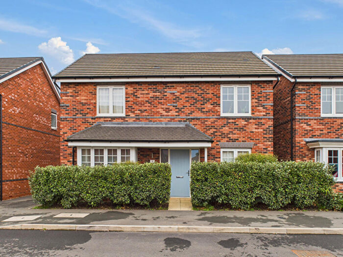 5 Bedroom Detached House For Sale In Ecclesbourne Lane, Mickleover, DE3