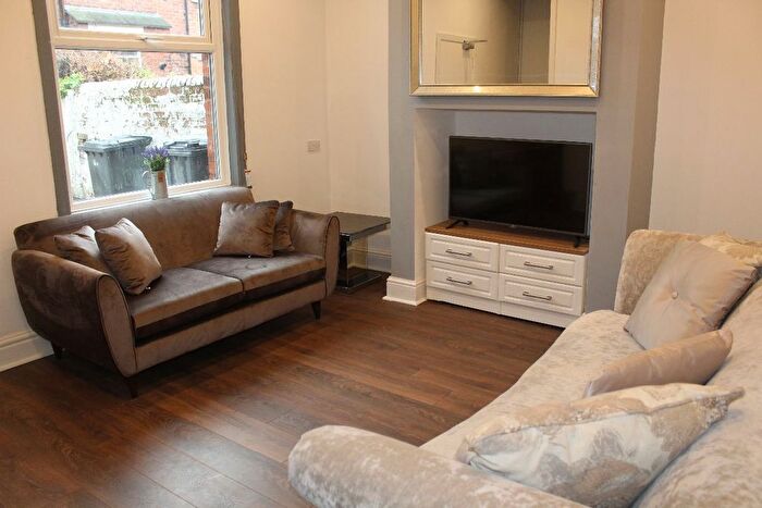 4 Bedroom Terraced House To Rent In Wildman Street, Preston, Lancashire, PR1