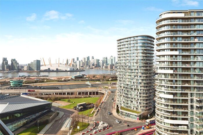 1 Bedroom Flat To Rent In Western Gateway, Docklands/Excel, London, E16