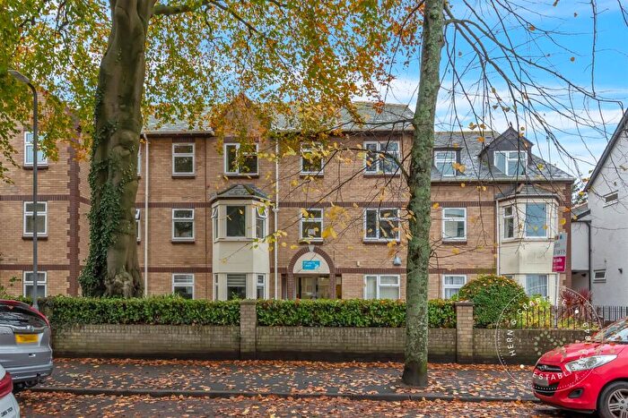 2 Bedroom Retirement Property For Sale In Conway Road, Pontcanna, Cardiff, CF11