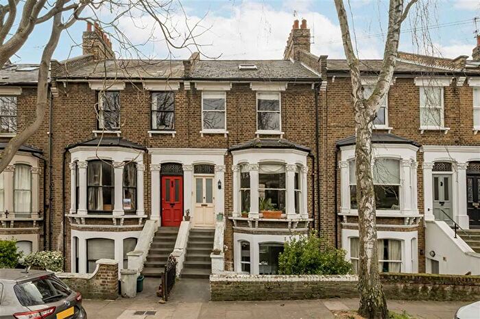1 Bedroom Flat For Sale In Southcote Road, Tufnell Park, N19