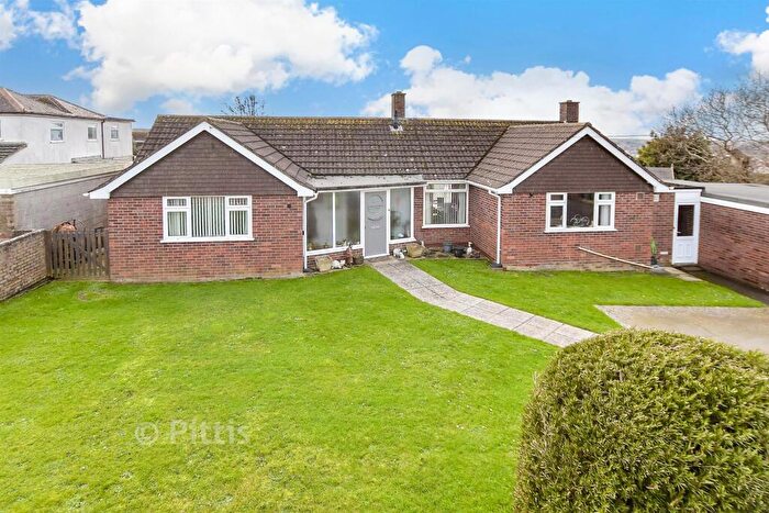 3 Bedroom Detached Bungalow For Sale In Long Lane, Newport, Isle Of Wight, PO30