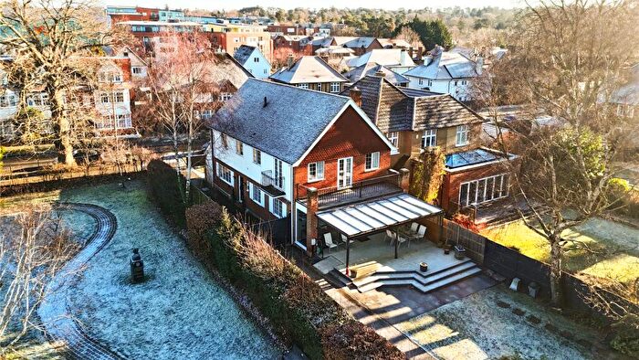 3 Bedroom Detached House For Sale In Grand Avenue, Camberley, Surrey, GU15