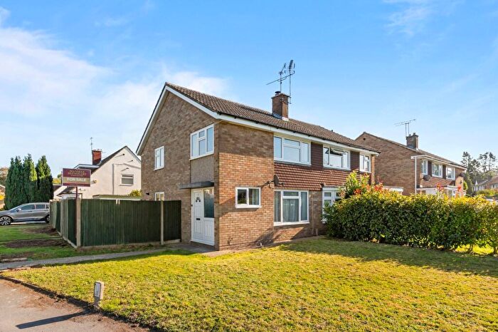 3 Bedroom Semi-Detached House For Sale In Beech Road, Horsham, RH12