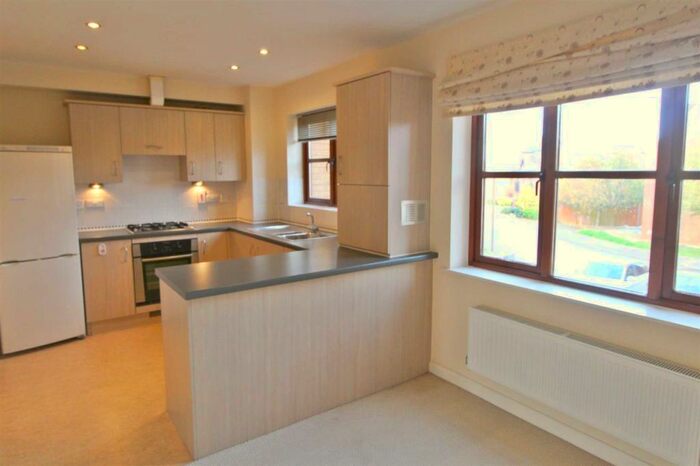 2 Bedroom Apartment To Rent In Berrington Grove, Westcroft, Milton Keynes, MK4