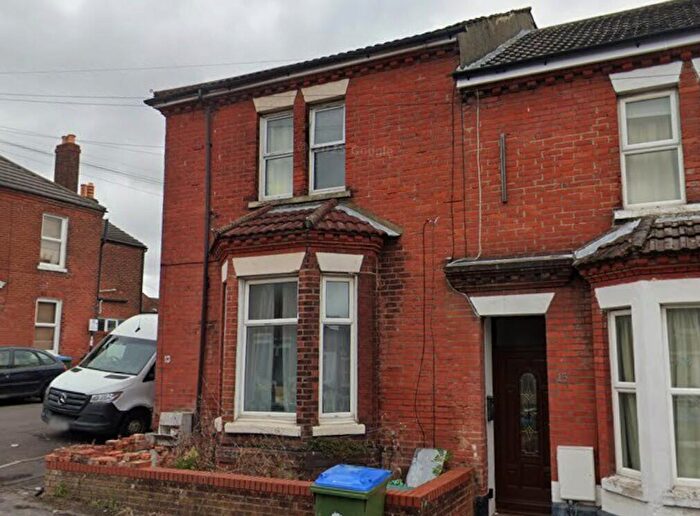 1 Bedroom Flat To Rent In Clausentum Road, Southampton, SO14