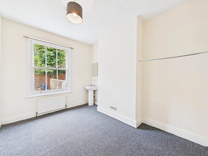 Studio To Rent In Argyle Road, Brighton, BN1