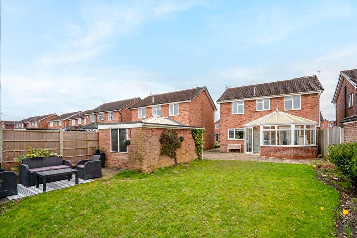4 Bedroom Detached House For Sale In Eden Close, Woodthorpe, York, YO24