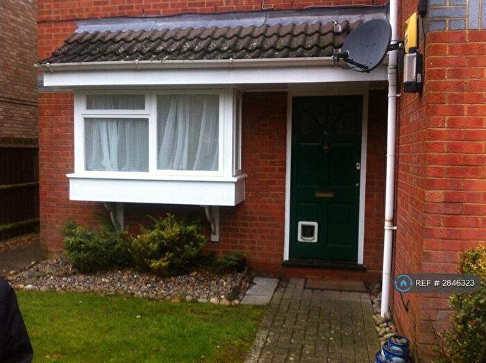 1 Bedroom Flat To Rent In Lynwood Lodge, Dunstable, LU6