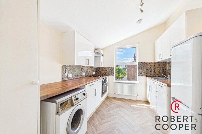 2 Bedroom Maisonette To Rent In Stanley Road, South Harrow, HA2